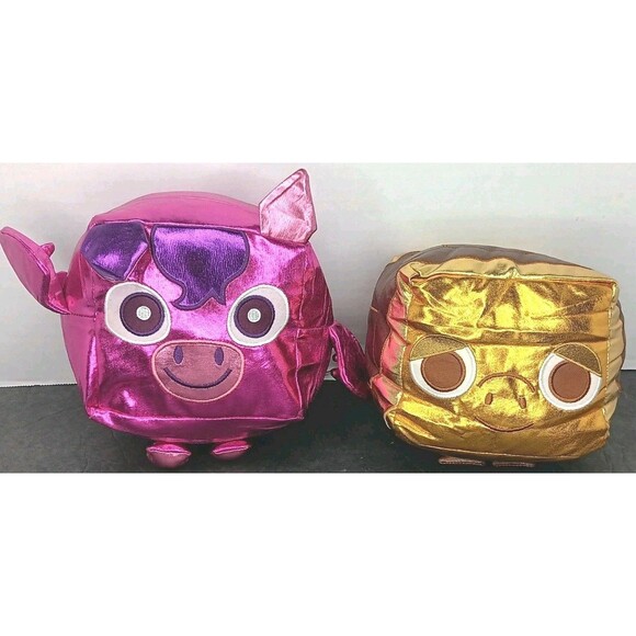 2 Rare Pet Simulator Plushies No Code - Picture 1 of 12